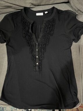 2/$20 New York & Company Black Ruffle-Placket Short Sleeve Blouse